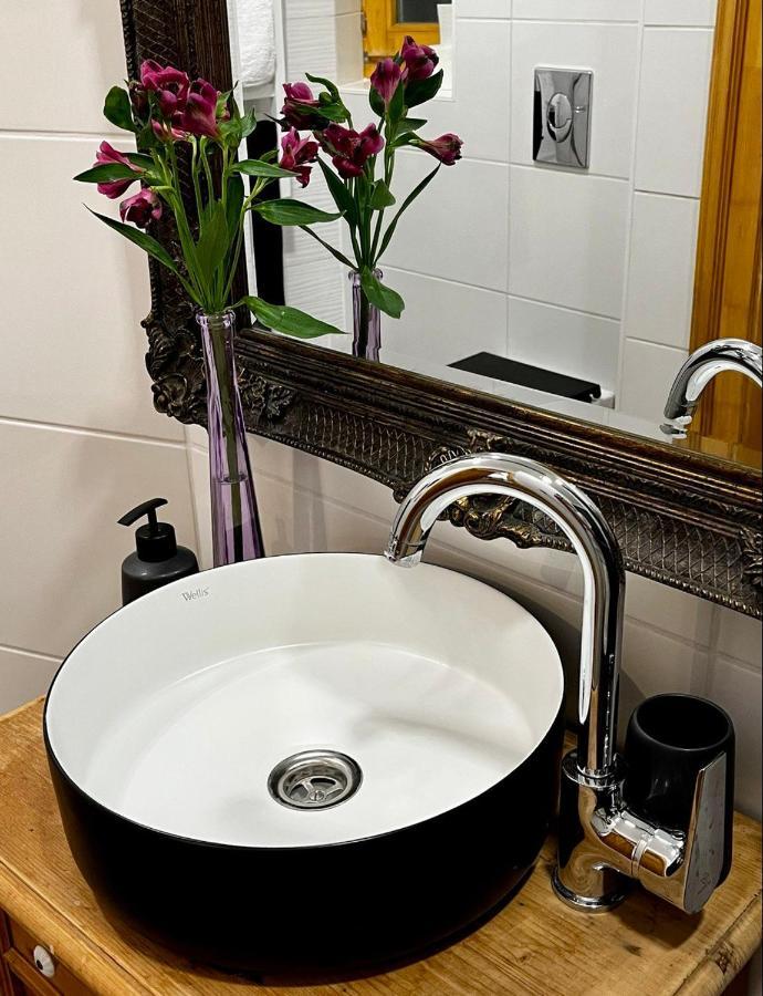 Varga Apartman Шопрон Екстериор снимка