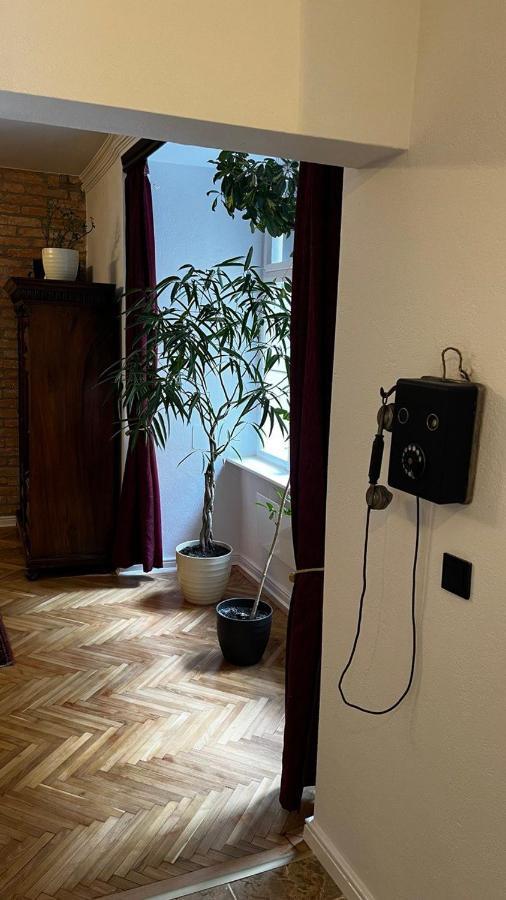 Varga Apartman Шопрон Екстериор снимка