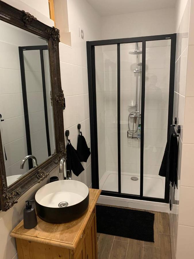 Varga Apartman Шопрон Екстериор снимка